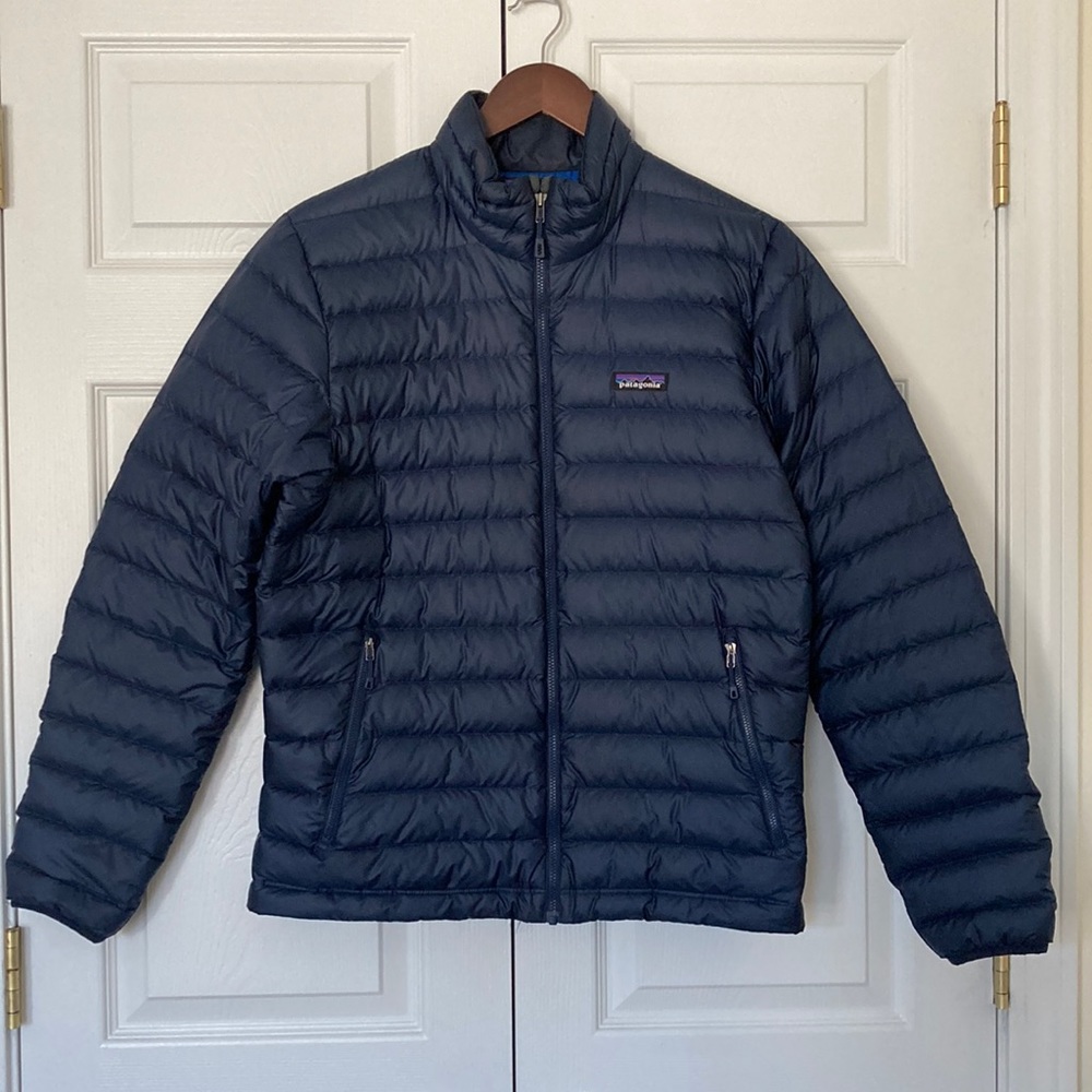 Patagonia Men’s Down Sweater Navy M